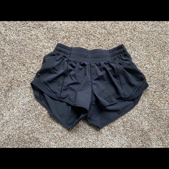 lululemon athletica Pants - Lululemon Hotty Hot shorts Size 2
